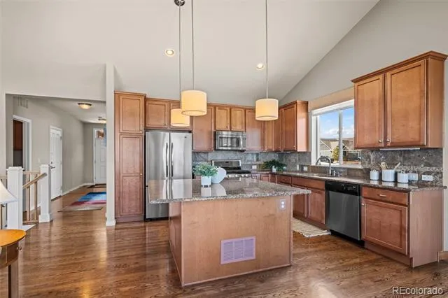 400 Carter Drive Lyons, CO 80540