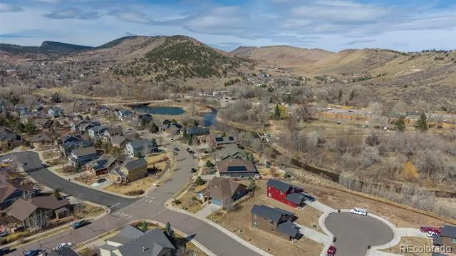 400 Carter Drive Lyons, CO 80540