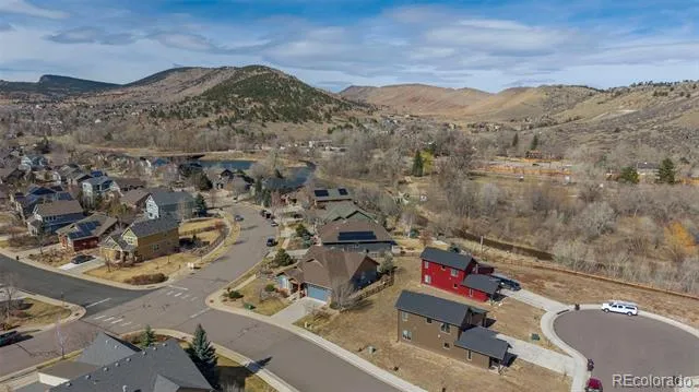 400 Carter Drive Lyons, CO 80540