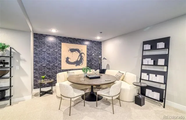 8811 Hotchkiss Street Littleton, CO 80125