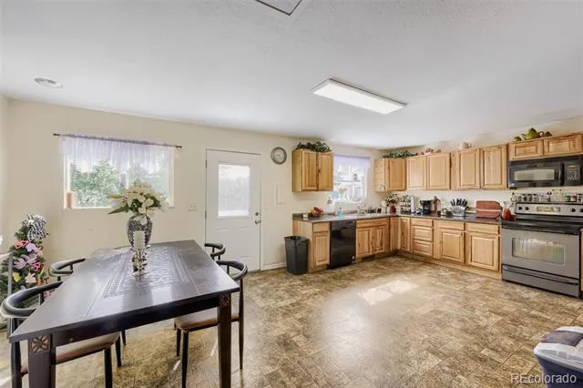 1133 Livingston Avenue Colorado Springs, CO 80906