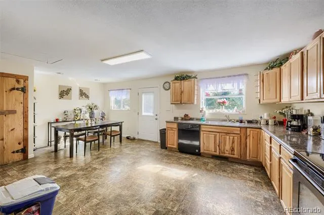 1133 Livingston Avenue Colorado Springs, CO 80906