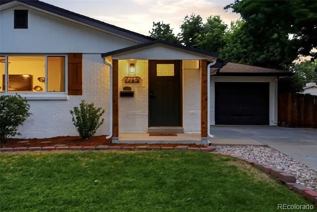 6186 Flower Street Arvada, CO 80004