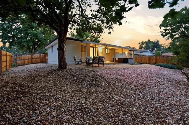 6186 Flower Street Arvada, CO 80004