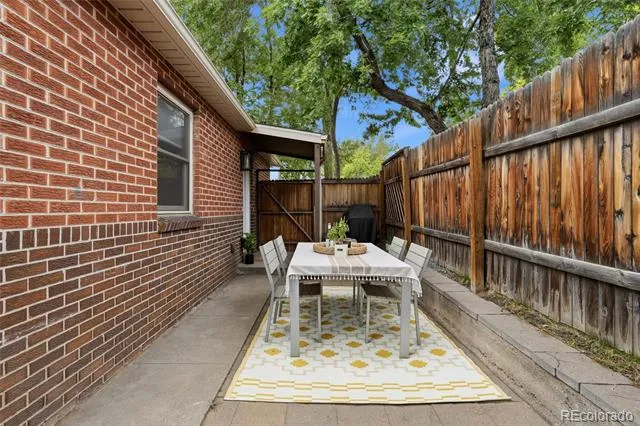 3710 W Stuart Street Denver, CO 80212