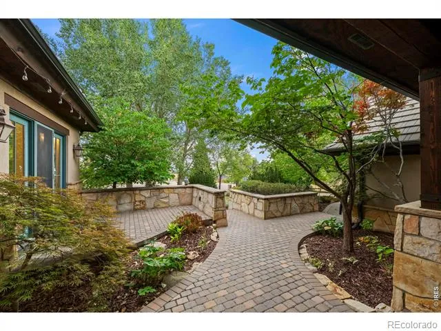 145 Brittany Lane Lafayette, CO 80026