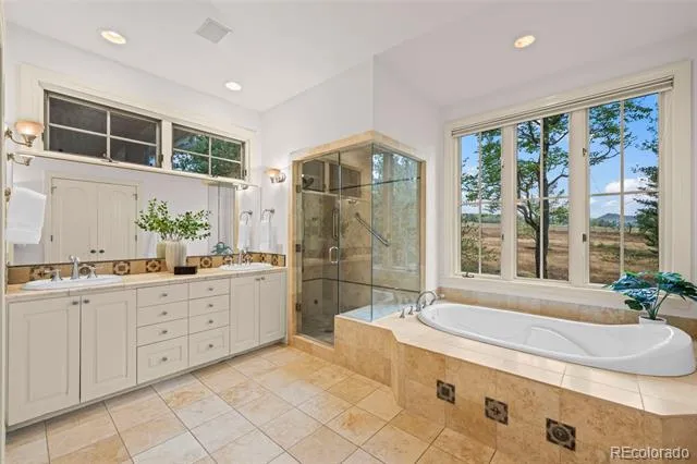 145 Brittany Lane Lafayette, CO 80026