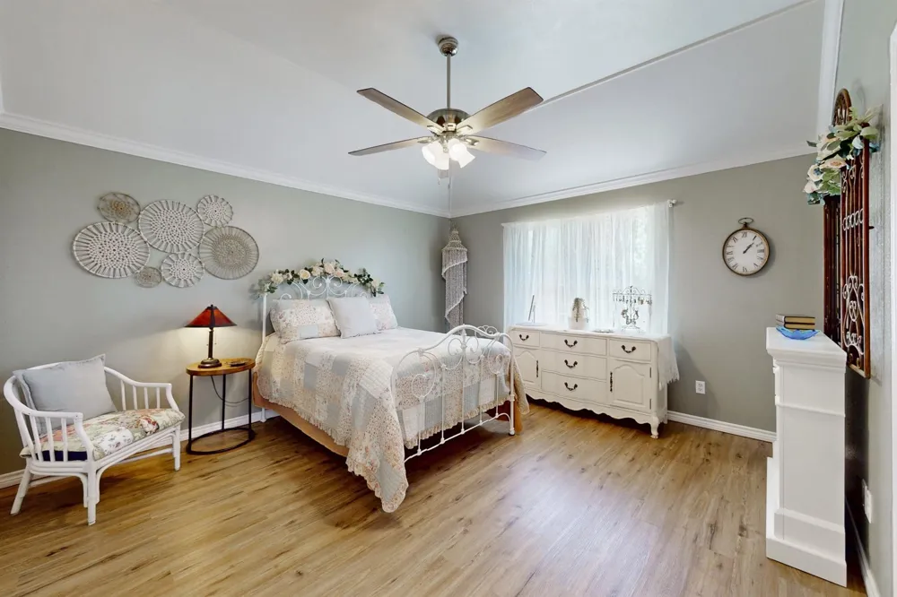 703 Meadow Brook Drive Caldwell, TX 77836