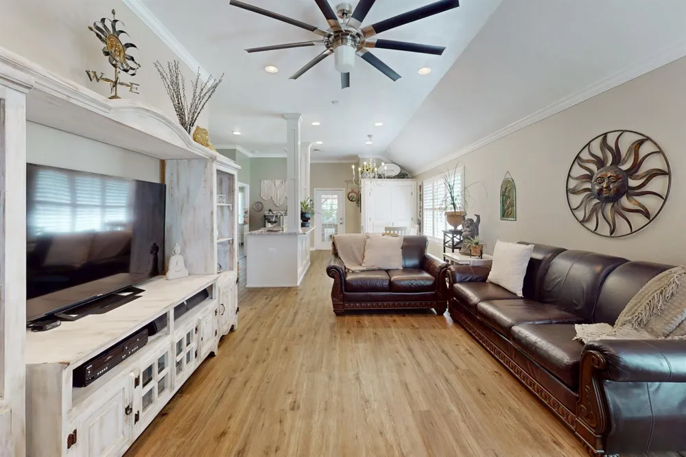 703 Meadow Brook Drive Caldwell, TX 77836