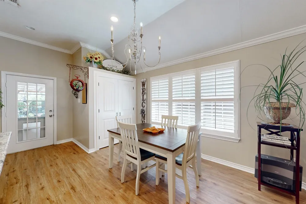 703 Meadow Brook Drive Caldwell, TX 77836
