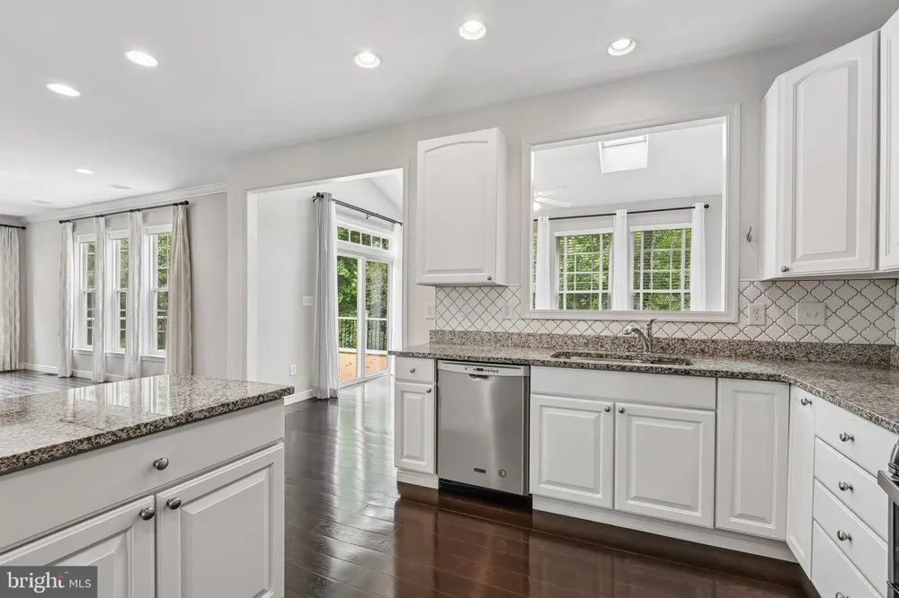 7239 LYNDSEY WAY Elkridge, MD 21075
