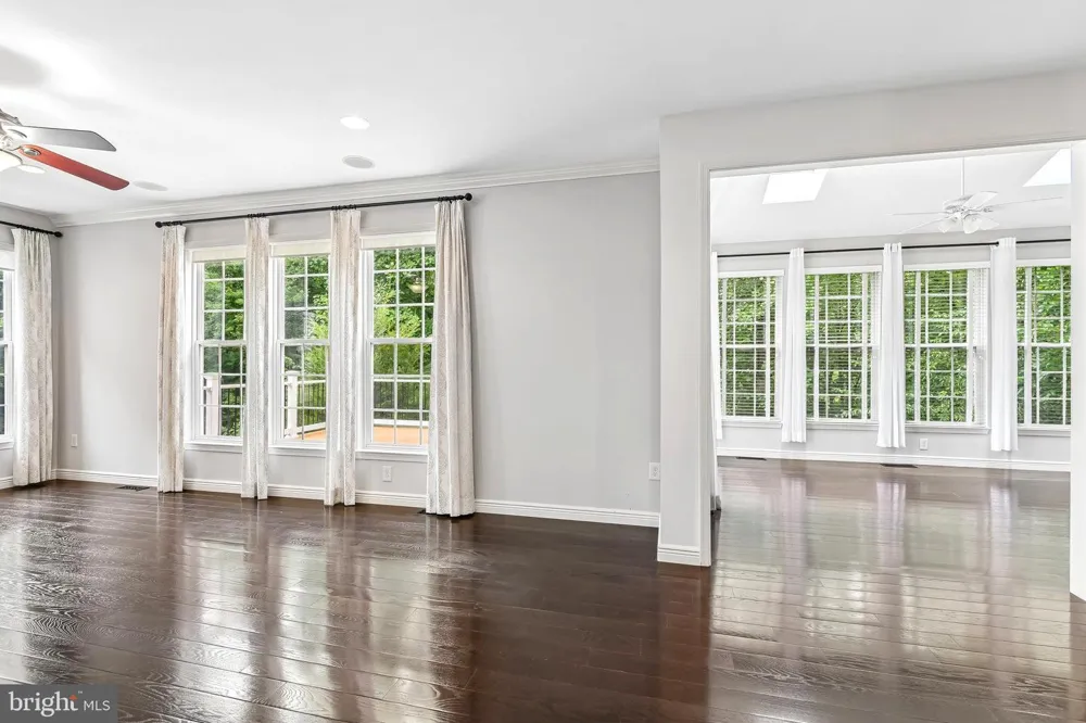 7239 LYNDSEY WAY Elkridge, MD 21075