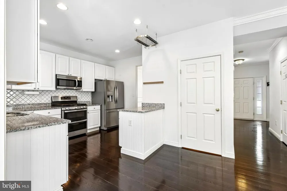 7239 LYNDSEY WAY Elkridge, MD 21075