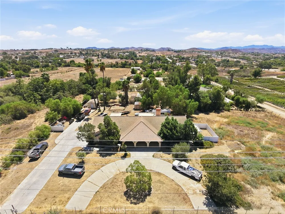 Warren Road Riverside, CA 92508