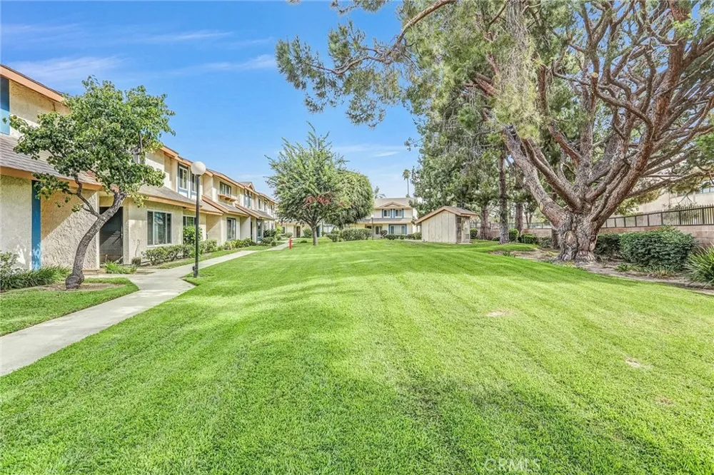 5950 Imperial Highway #91 South Gate, CA 90280