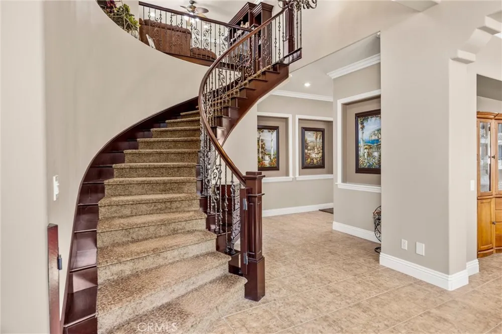 9856 Summerhill Road Rancho Cucamonga, CA 91737