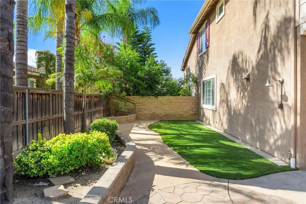 9856 Summerhill Road Rancho Cucamonga, CA 91737