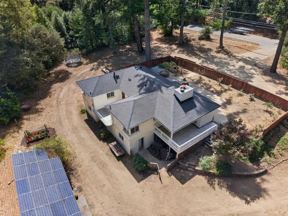 23889 Summit Road Los Gatos, CA 95033