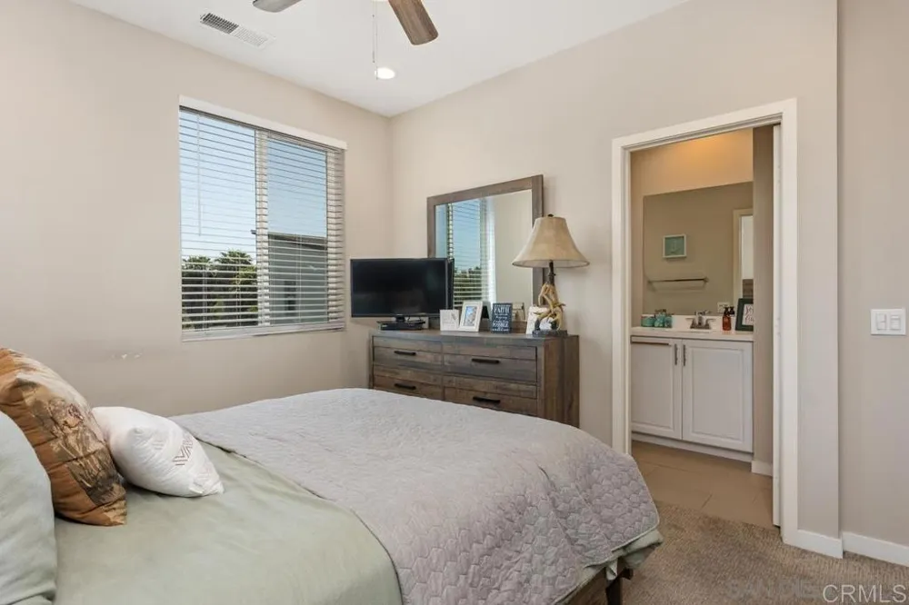2601 Cranston Drive #712 Escondido, CA 92025