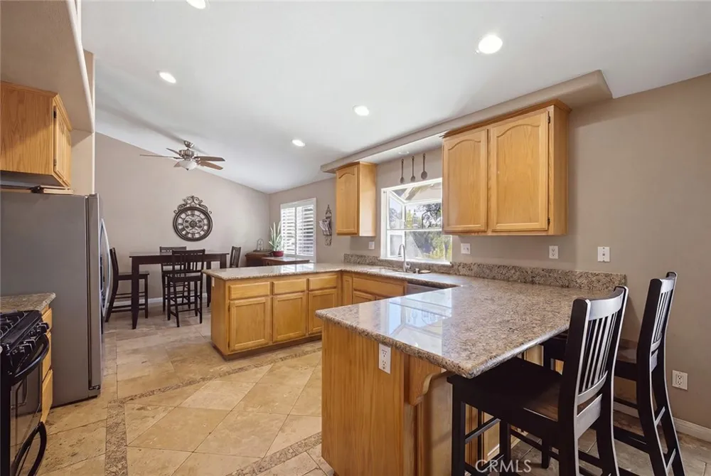18551 Warren Road Riverside, CA 92508