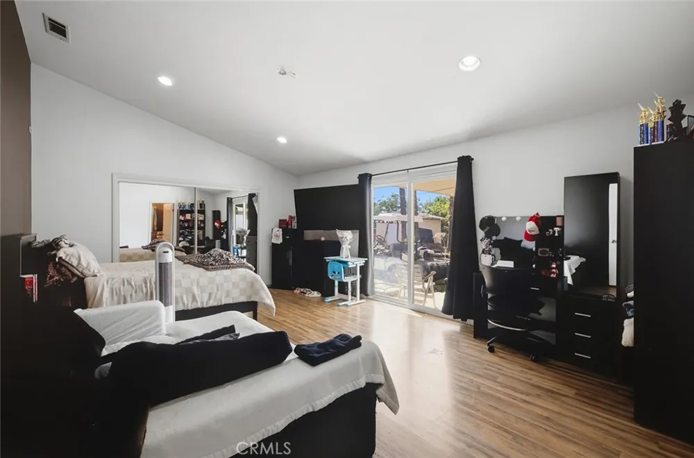 18551 Warren Road Riverside, CA 92508