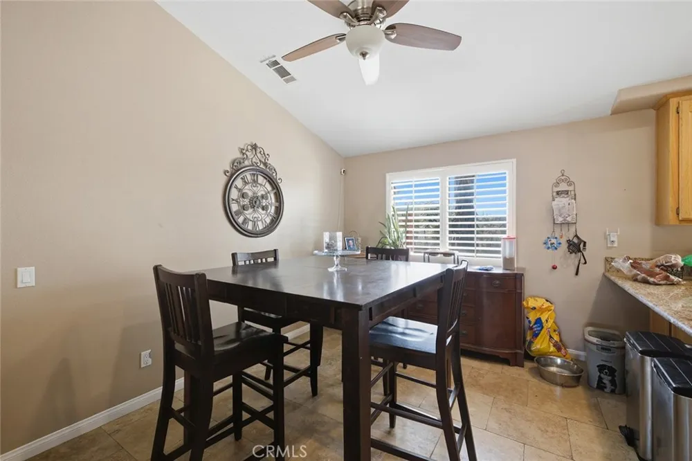 18551 Warren Road Riverside, CA 92508