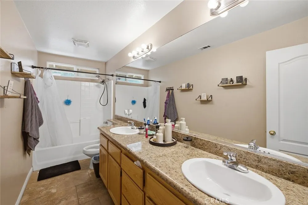 18551 Warren Road Riverside, CA 92508