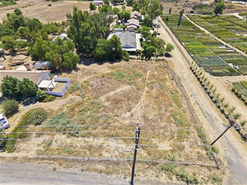 18551 Warren Road Riverside, CA 92508
