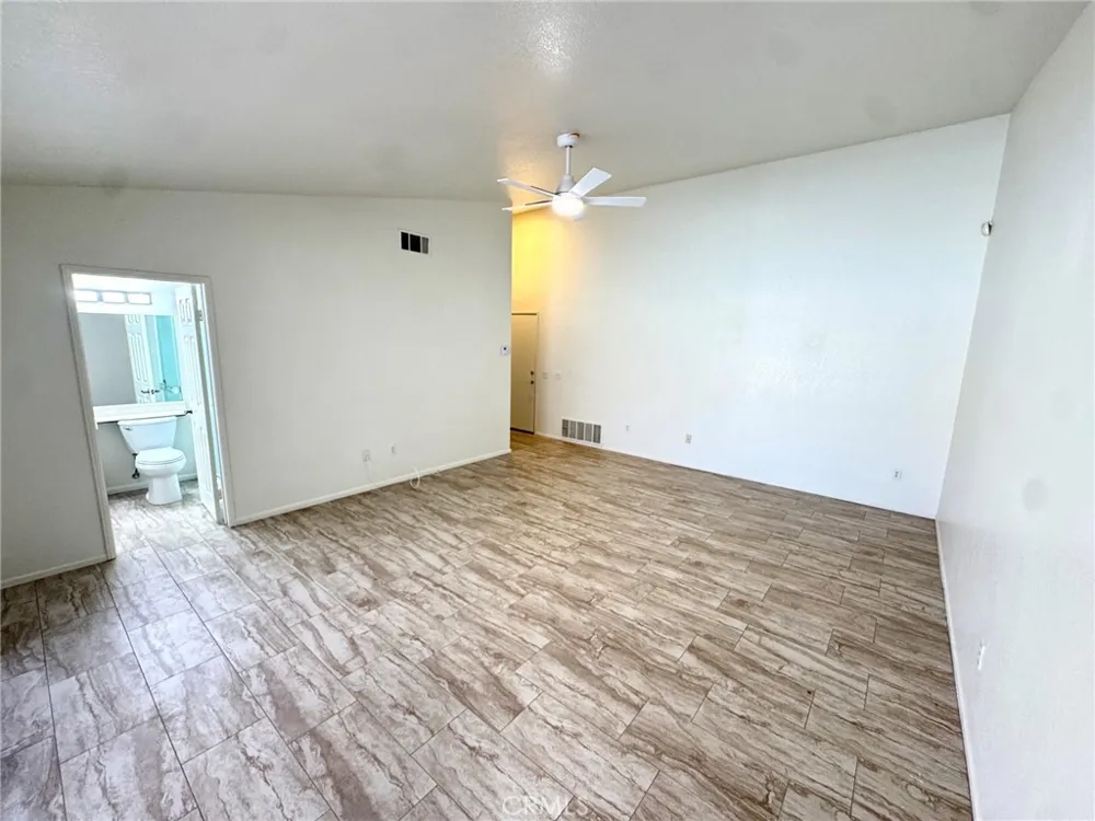 12789 Yorkshire Drive Apple Valley, CA 92308
