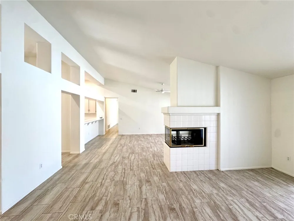 12789 Yorkshire Drive Apple Valley, CA 92308