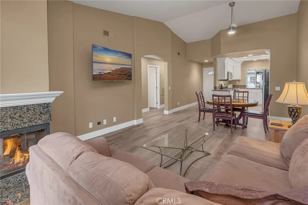 28 Via Contento Rancho Santa Margarita, CA 92688