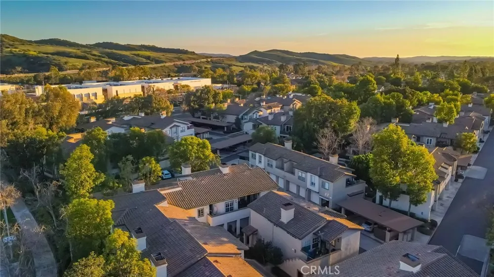 28 Via Contento Rancho Santa Margarita, CA 92688