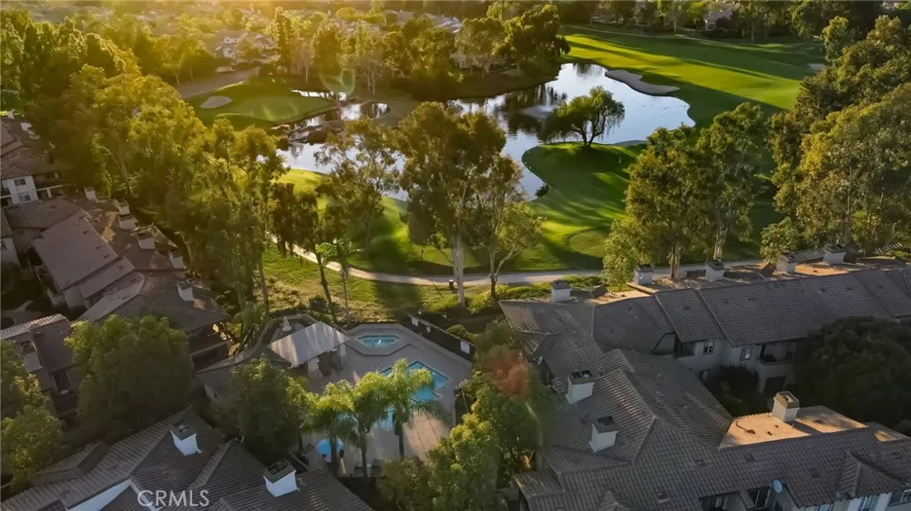28 Via Contento Rancho Santa Margarita, CA 92688