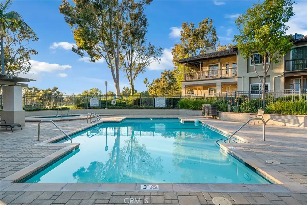 28 Via Contento Rancho Santa Margarita, CA 92688