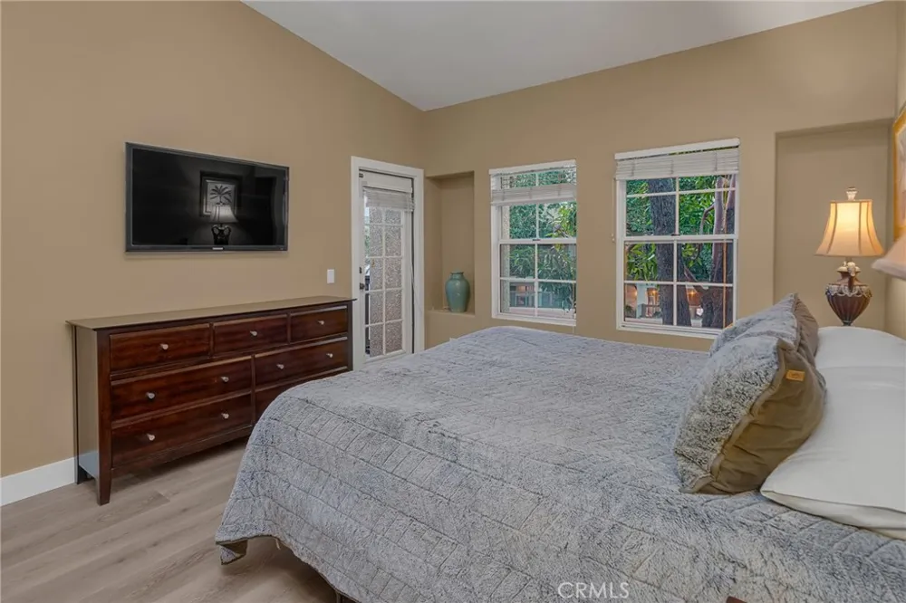 28 Via Contento Rancho Santa Margarita, CA 92688