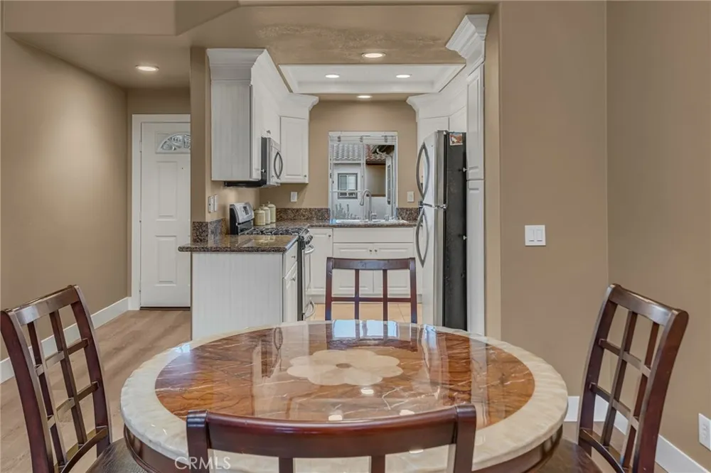 28 Via Contento Rancho Santa Margarita, CA 92688