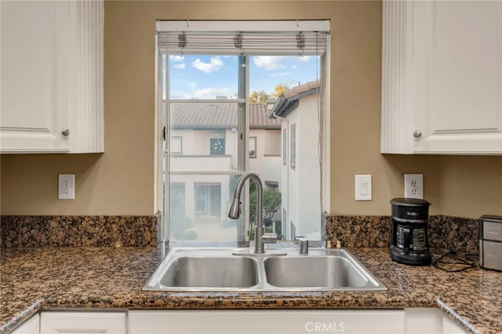 28 Via Contento Rancho Santa Margarita, CA 92688