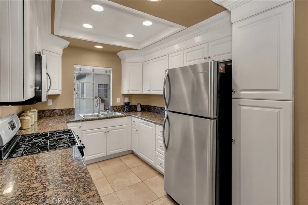 28 Via Contento Rancho Santa Margarita, CA 92688