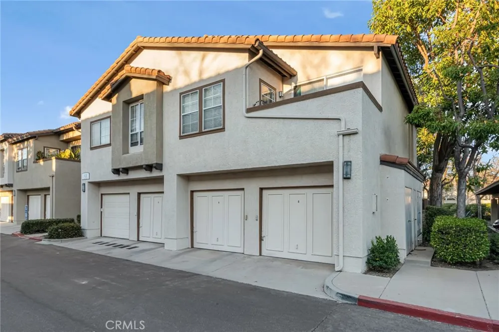 28 Via Contento Rancho Santa Margarita, CA 92688