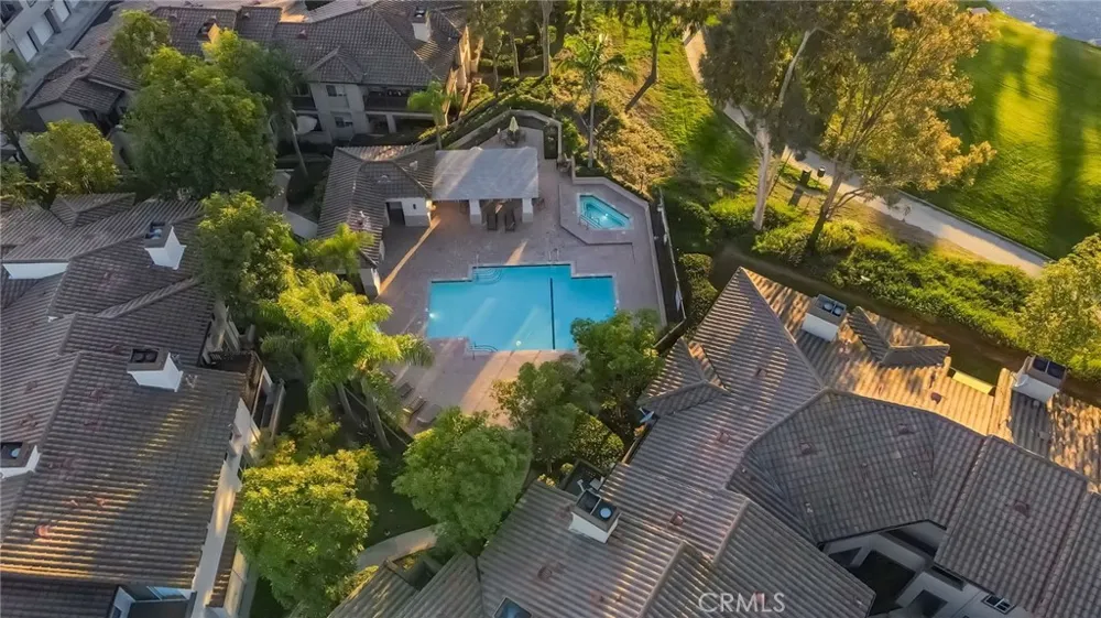 28 Via Contento Rancho Santa Margarita, CA 92688