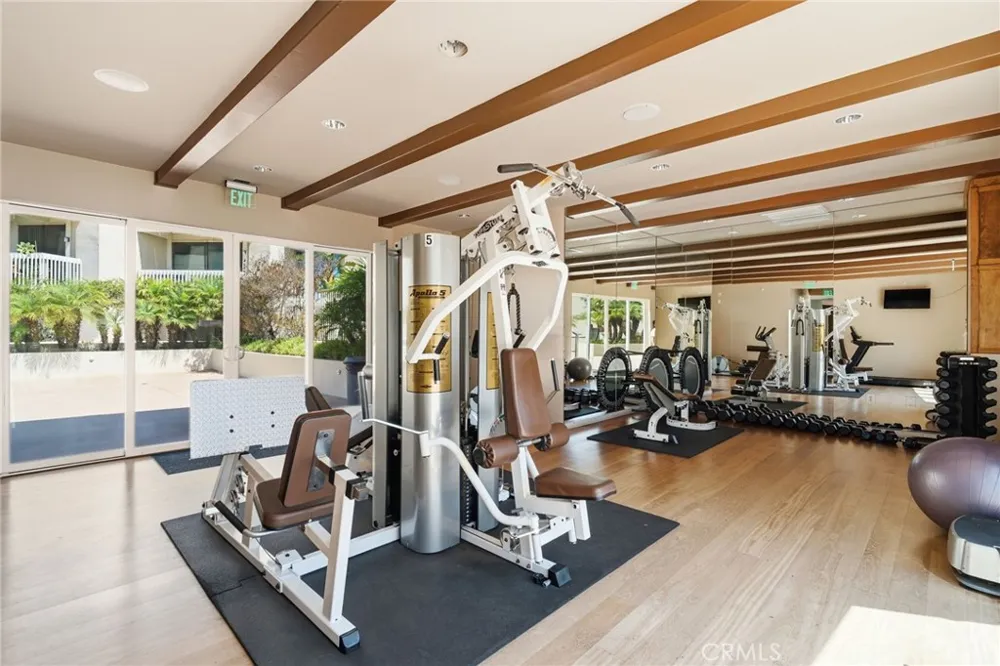 7301 Vista Del Mar #A101 Playa del Rey, CA 90293