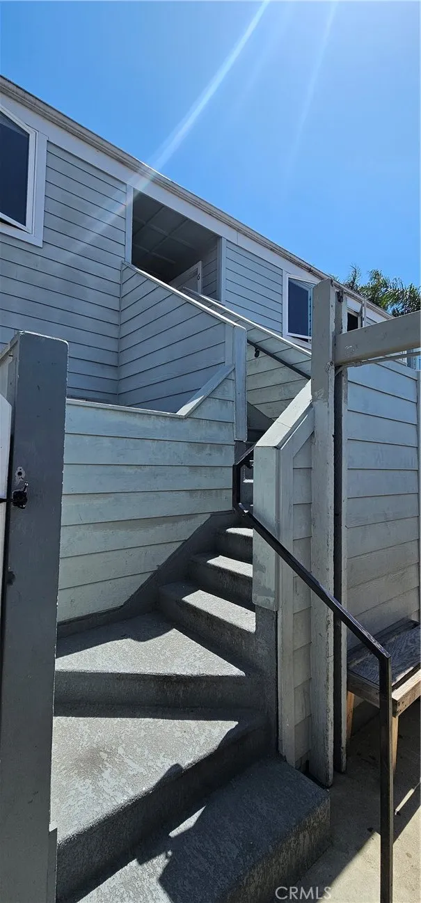 102 Avenida San Fernando #6 San Clemente, CA 92672