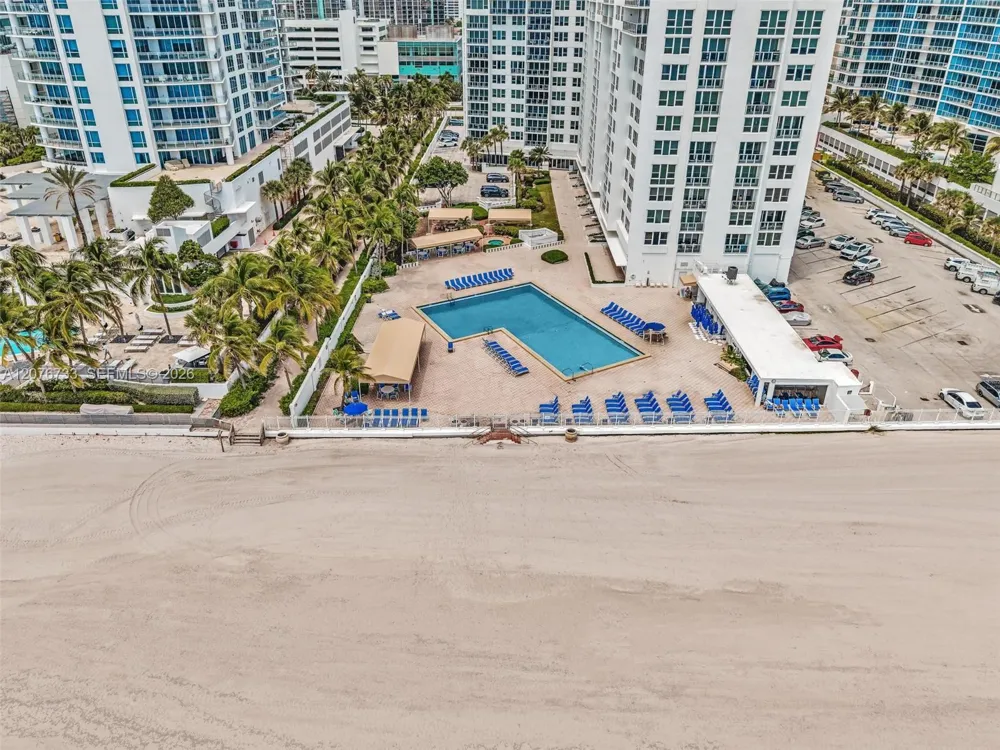 3505 S Ocean Dr #804 Hollywood, FL 33019