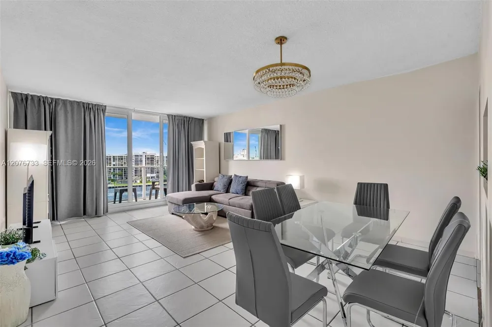 3505 S Ocean Dr #804 Hollywood, FL 33019