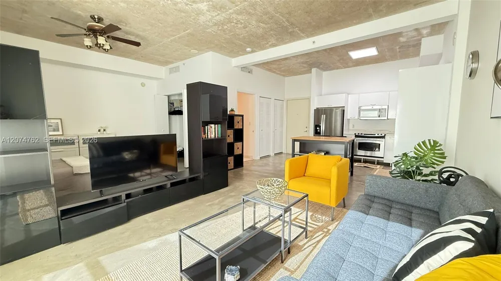234 NE 3rd St #405 Miami, FL 33132