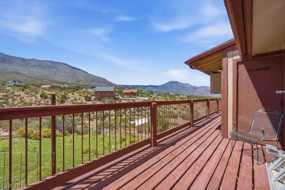 78 Pine Road Cold Creek, NV 89124
