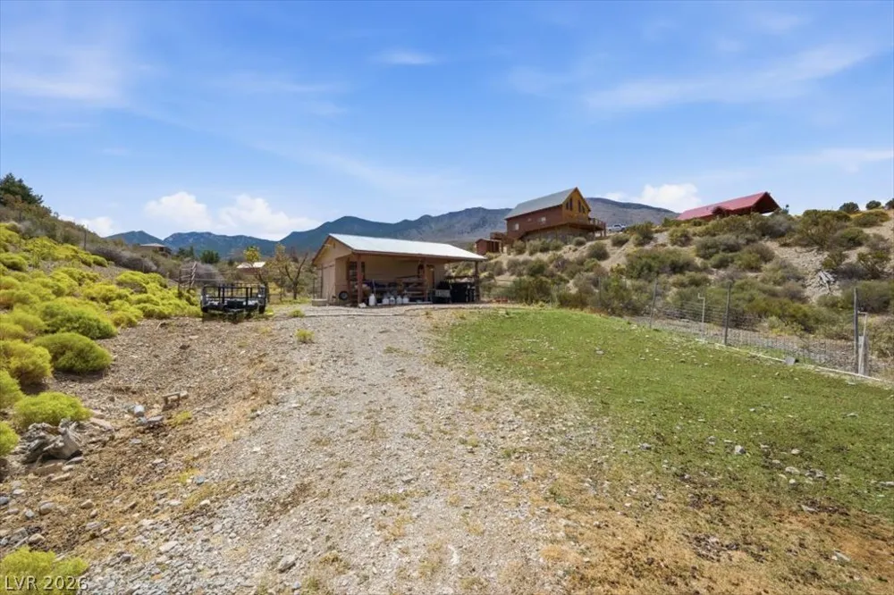78 Pine Road Cold Creek, NV 89124