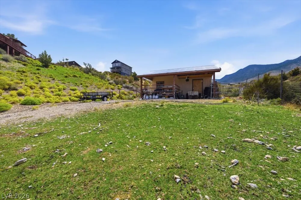 78 Pine Road Cold Creek, NV 89124