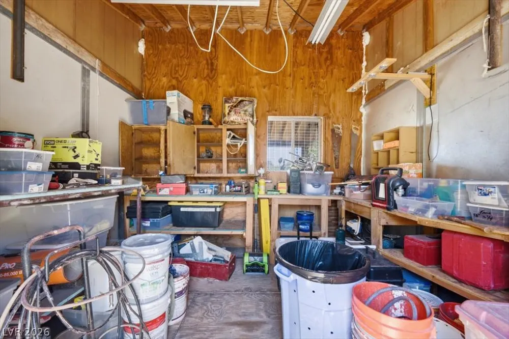 78 Pine Road Cold Creek, NV 89124