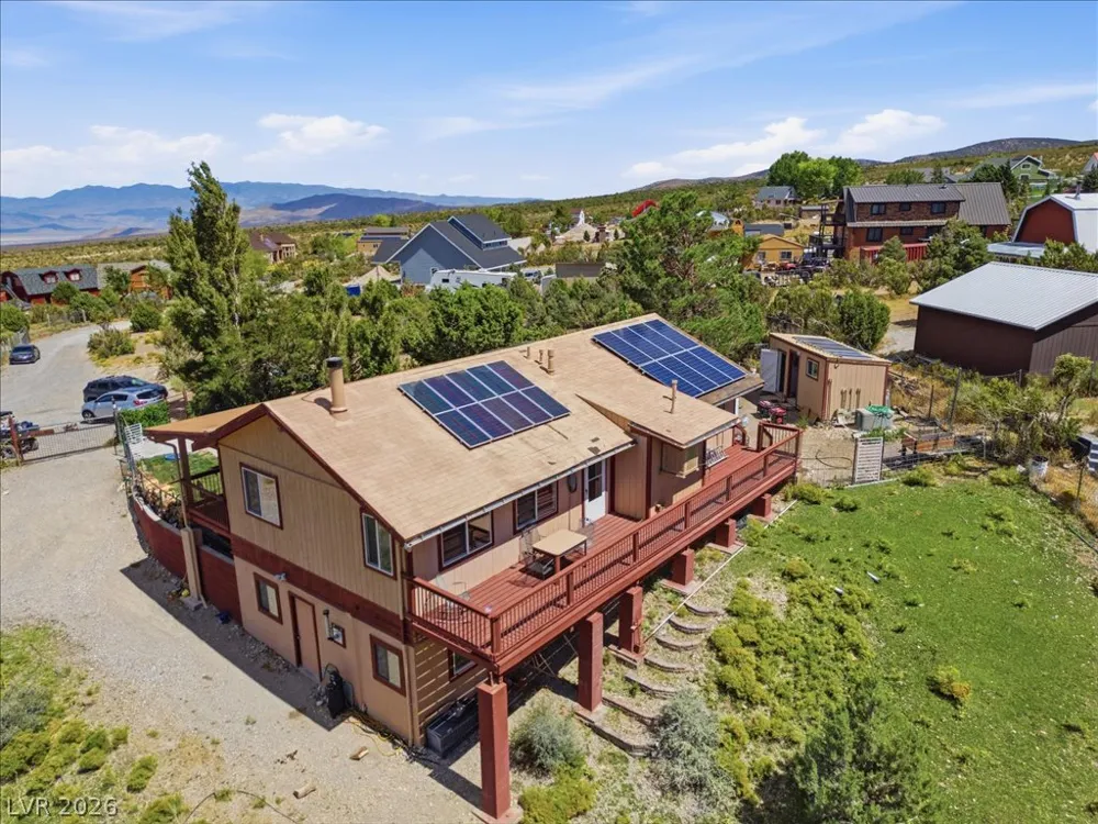 78 Pine Road Cold Creek, NV 89124